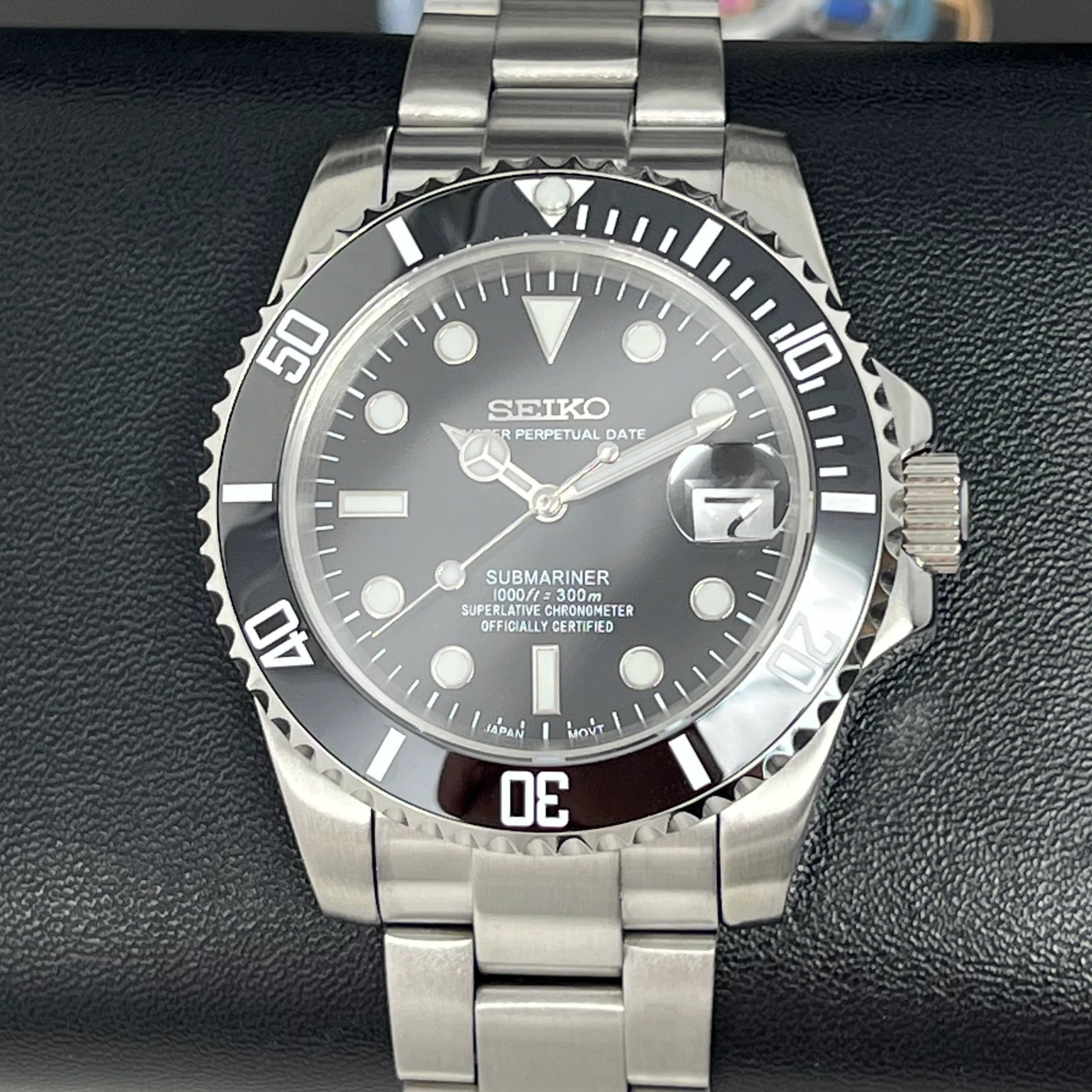 Seiko Sub Black Mod Watch