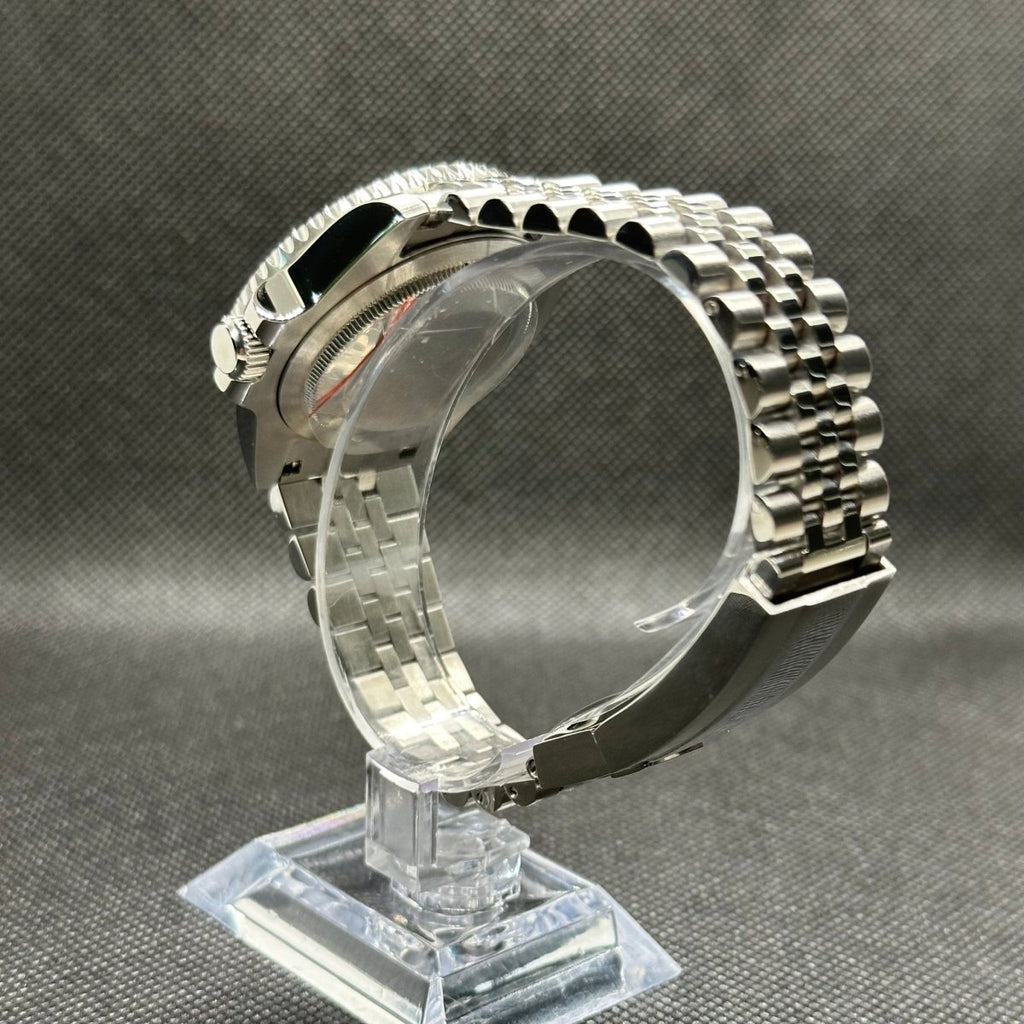 Seiko GMT Bruce Wayne Mod Watch